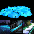 Камни светящиеся для сада и авкариума 100 шт голубые
